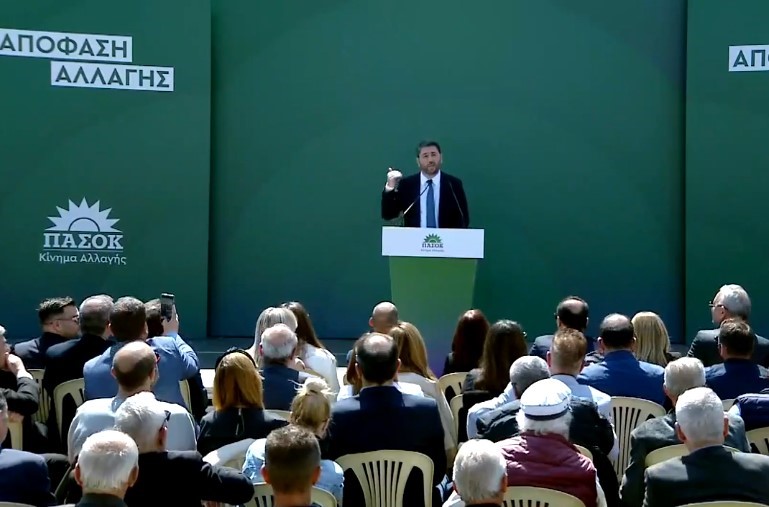 Με παλμό και ενθουσιασμό η ομιλία του Νίκου Ανδρουλάκη